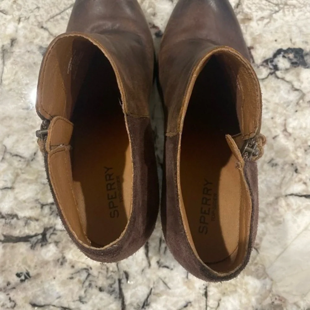 Sperry Dasher Lille Ankle Bootie Brown‎ Leather in Size 7.5